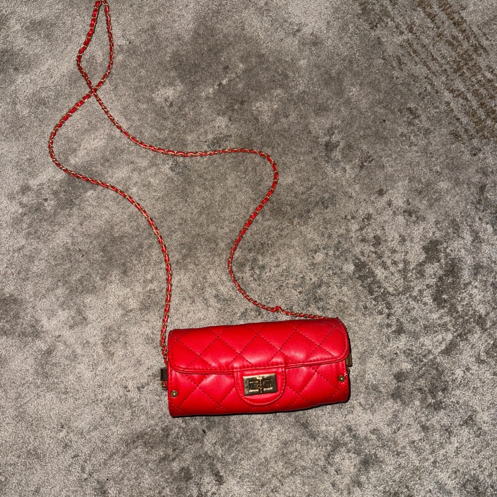 Vibrant Red Quilted Crossbody Bag with Gold Hardware